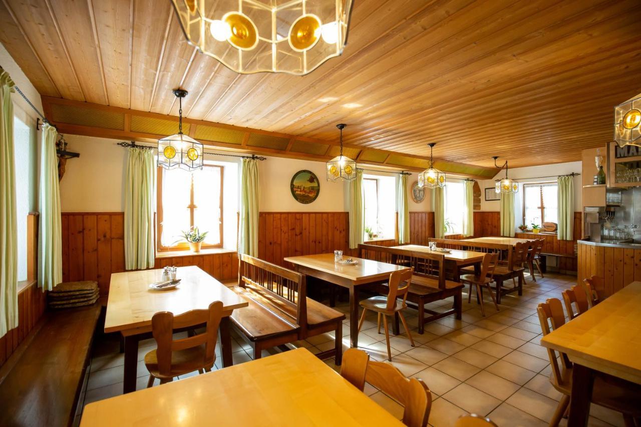 Gasthaus Und Hotel Goettler Josef Rumeltshausen Eksteriør billede